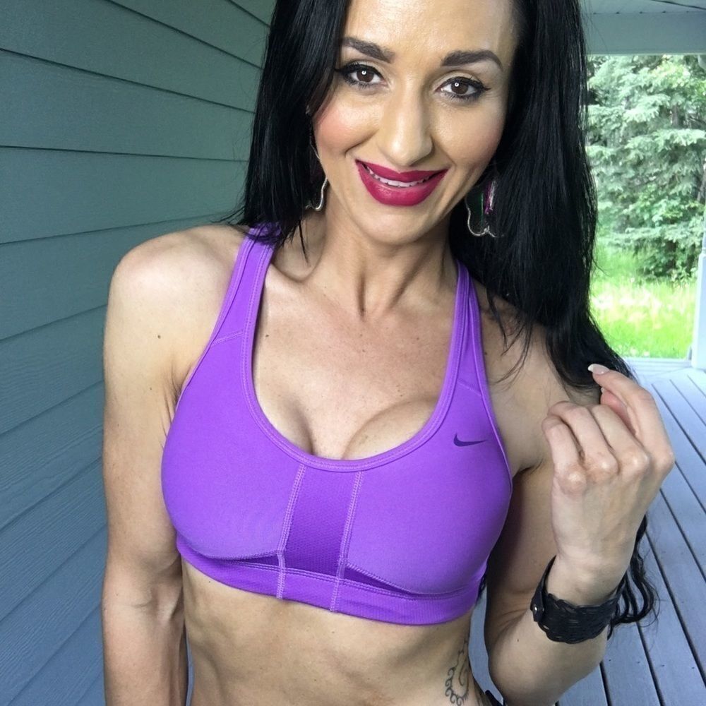 Nike Dry Fit Purple sports bra - Picture 1 of 7